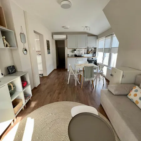 Apartment Dockview Atelier Burgas